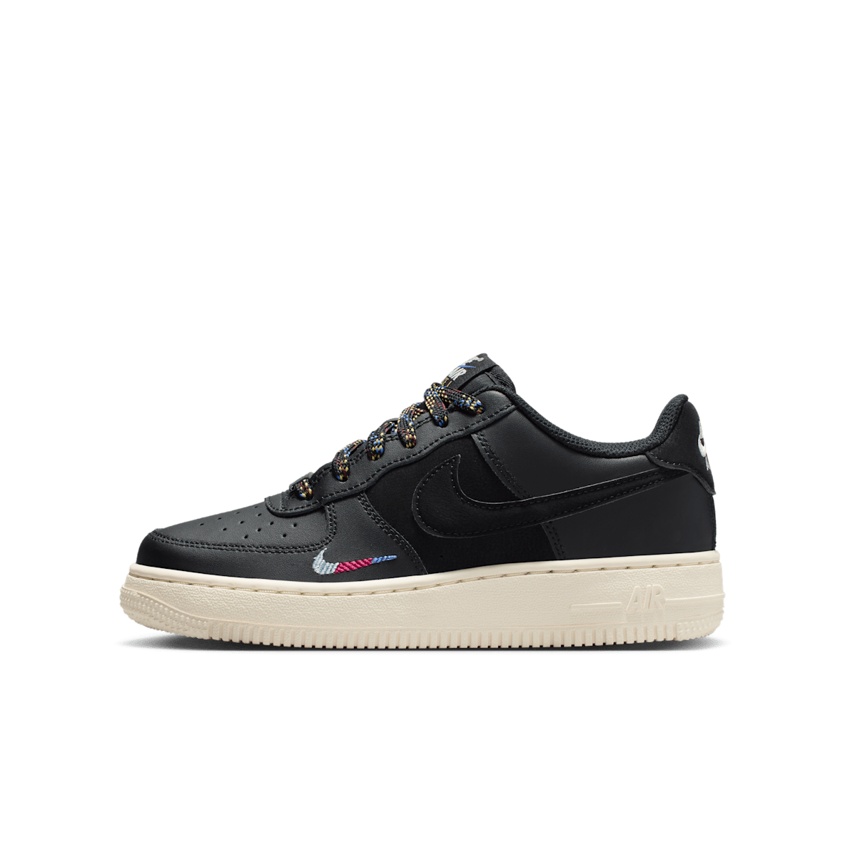 Czerń Air Force 1 Buty. Nike PL